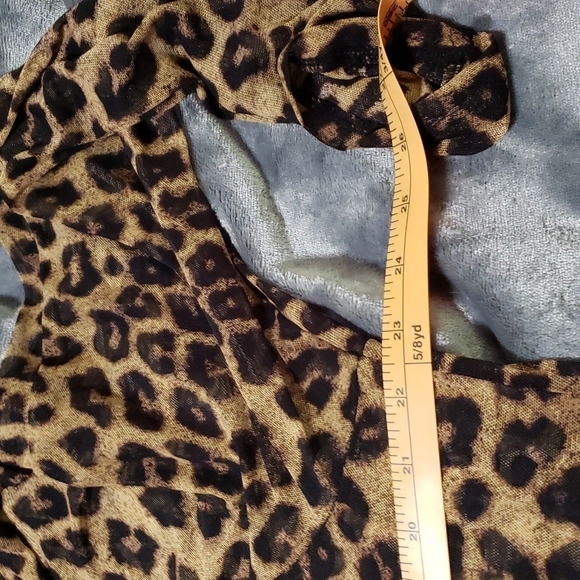 Torrid Leopard Print Long Sleeve Sheer Top Size 4 ~ NWT - Picture 8 of 8